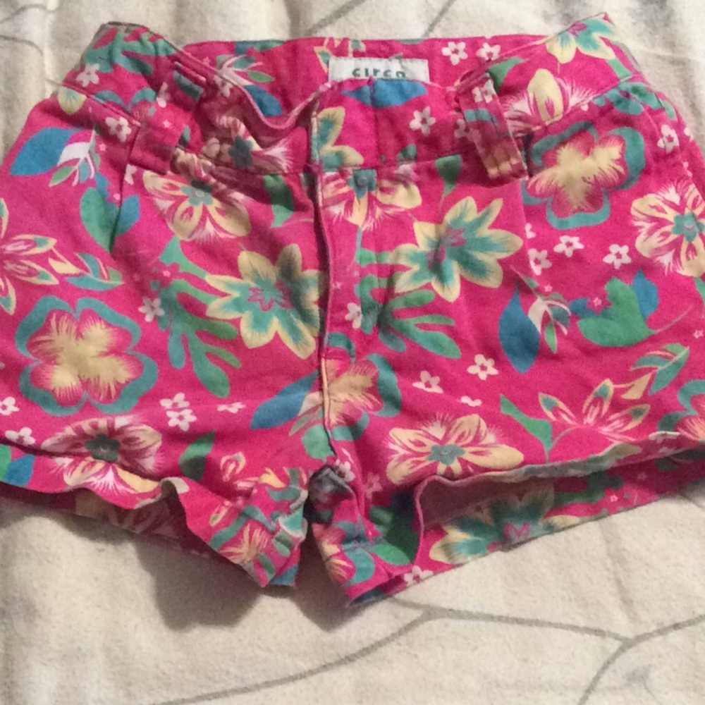 Girls shorts